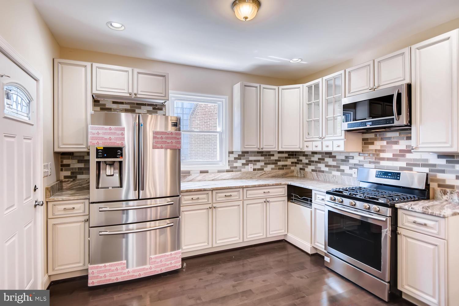 3203 Dorchester Road Baltimore, MD 21215 - Photo 3 of 27 Gallery Image 3