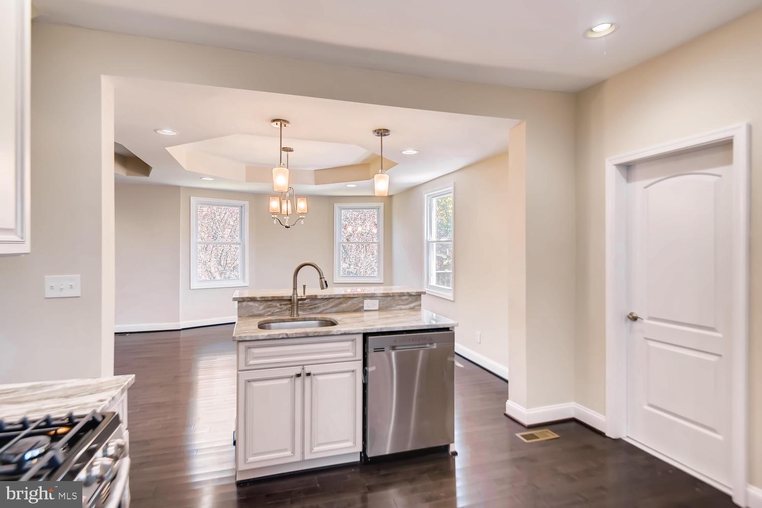 3203 Dorchester Road Baltimore, MD 21215 - Photo 4 of 27 Gallery Image 4