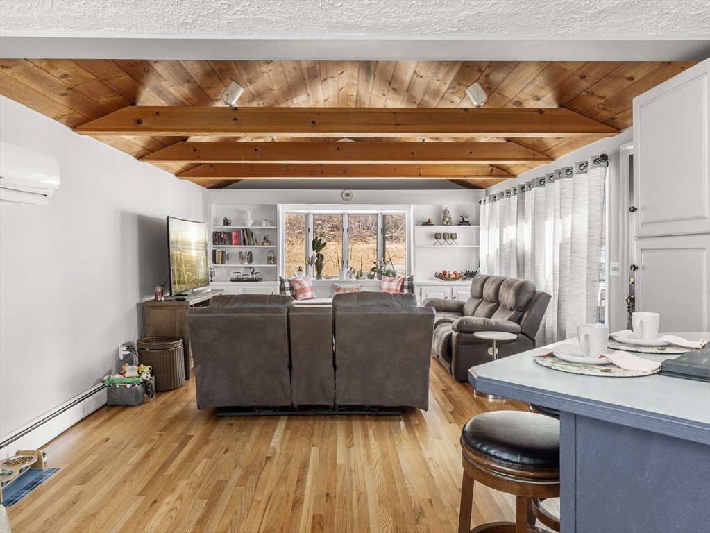 19 Jane Road Methuen, MA 01844 - Photo 12 of 38 Gallery Image 12