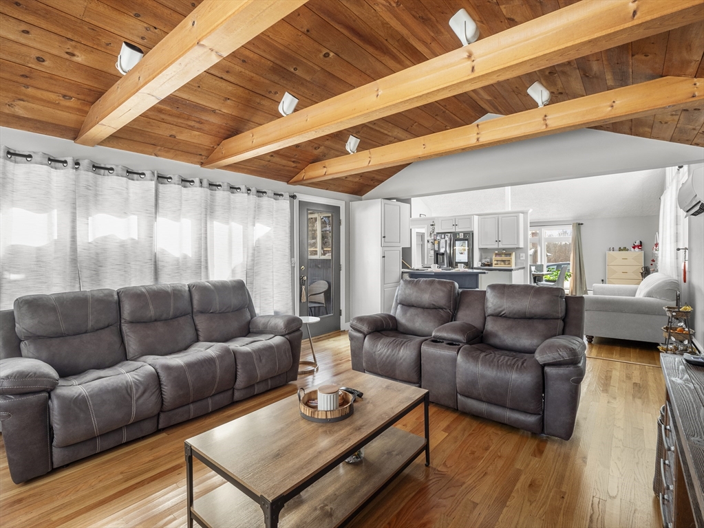 19 Jane Road Methuen, MA 01844 - Photo 14 of 38 Gallery Image 14