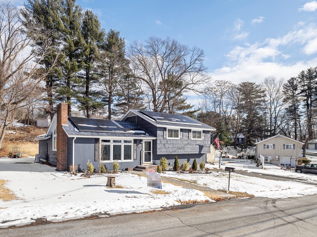 19 Jane Road Methuen, MA 01844 - Photo 2 of 38 Gallery Image 2