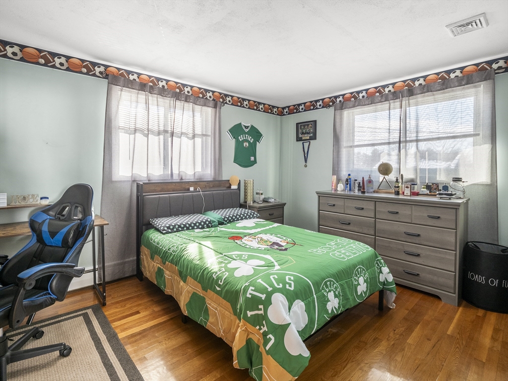 19 Jane Road Methuen, MA 01844 - Photo 21 of 38 Gallery Image 21
