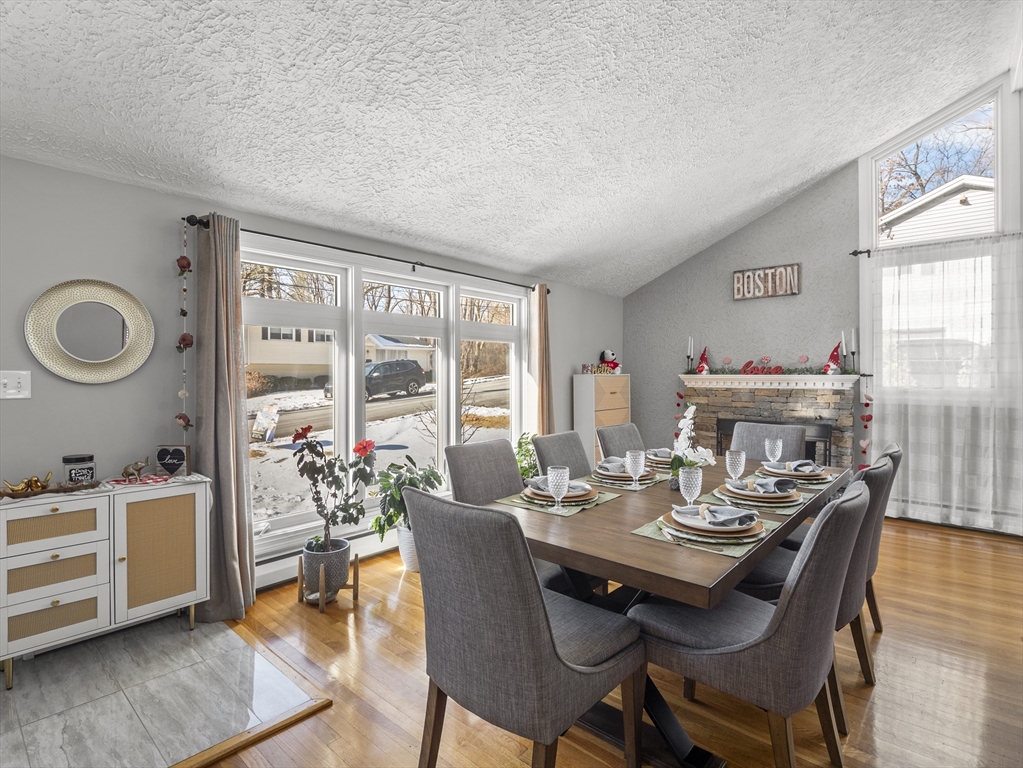 19 Jane Road Methuen, MA 01844 - Photo 7 of 38 Gallery Image 7