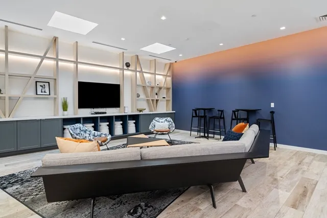 $5,350 | 839 Beacon Street, Unit 403, Boston, MA 02215