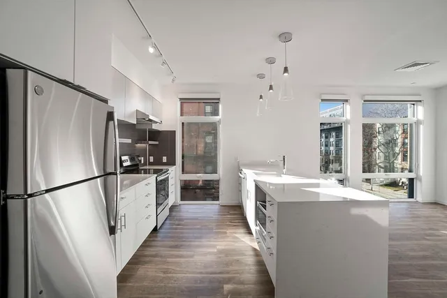 $5,350 | 839 Beacon Street, Unit 403, Boston, MA 02215