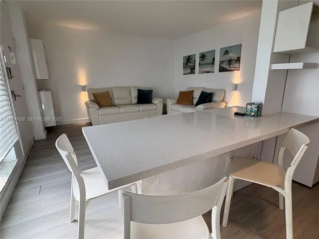 $2,750 | 1340 Lincoln Road, Unit 806, Miami Beach, FL 33139