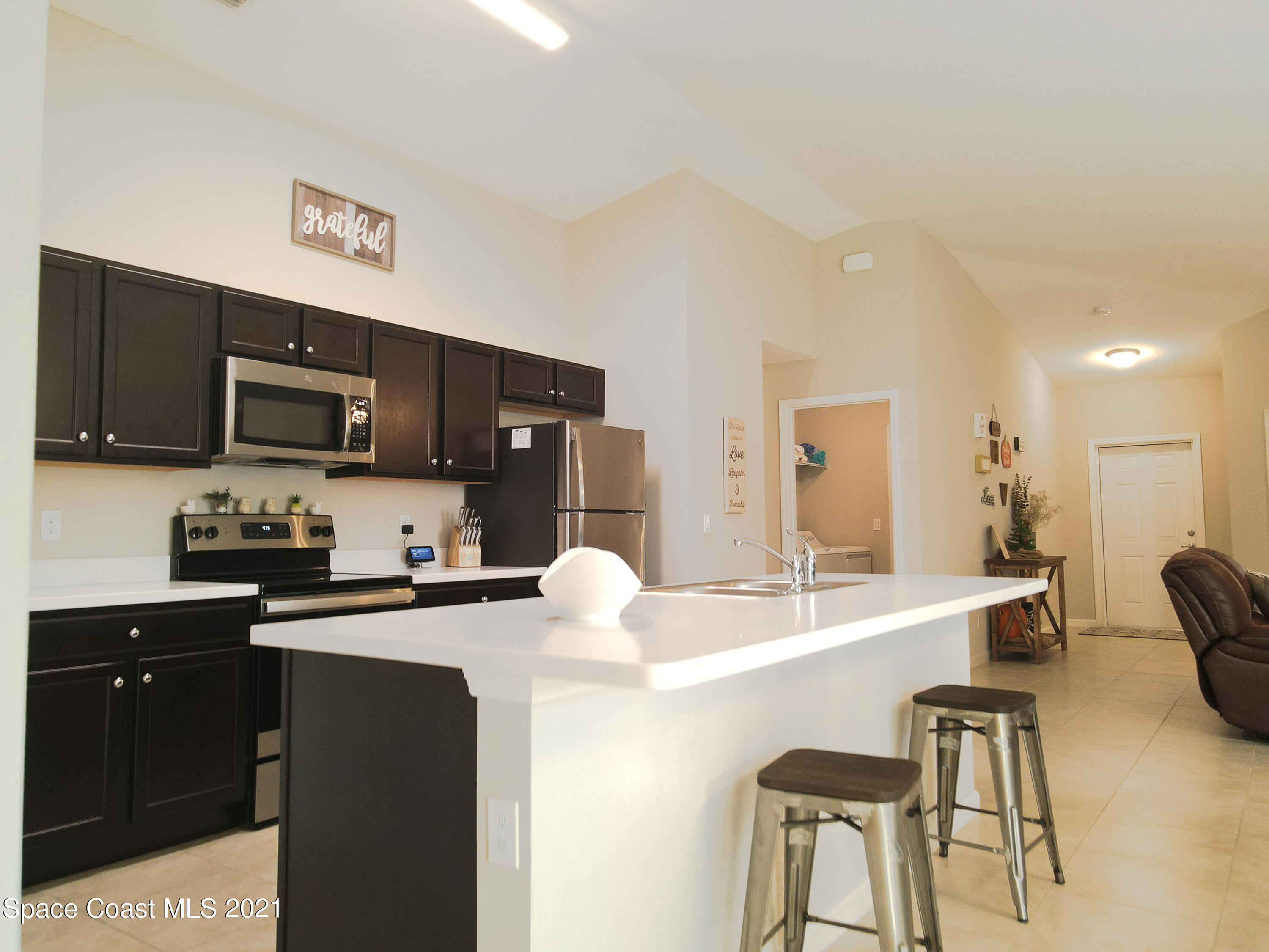 1525 Talbott Street Palm Bay, FL 32909 - Photo 19 of 31 Kitchen