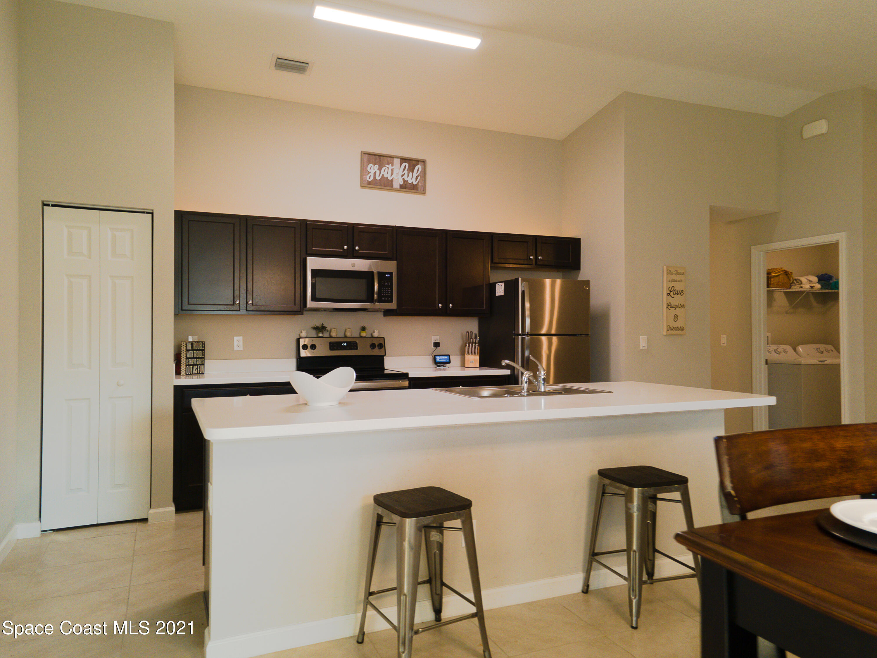 1525 Talbott Street Palm Bay, FL 32909 - Photo 20 of 31 Kitchen
