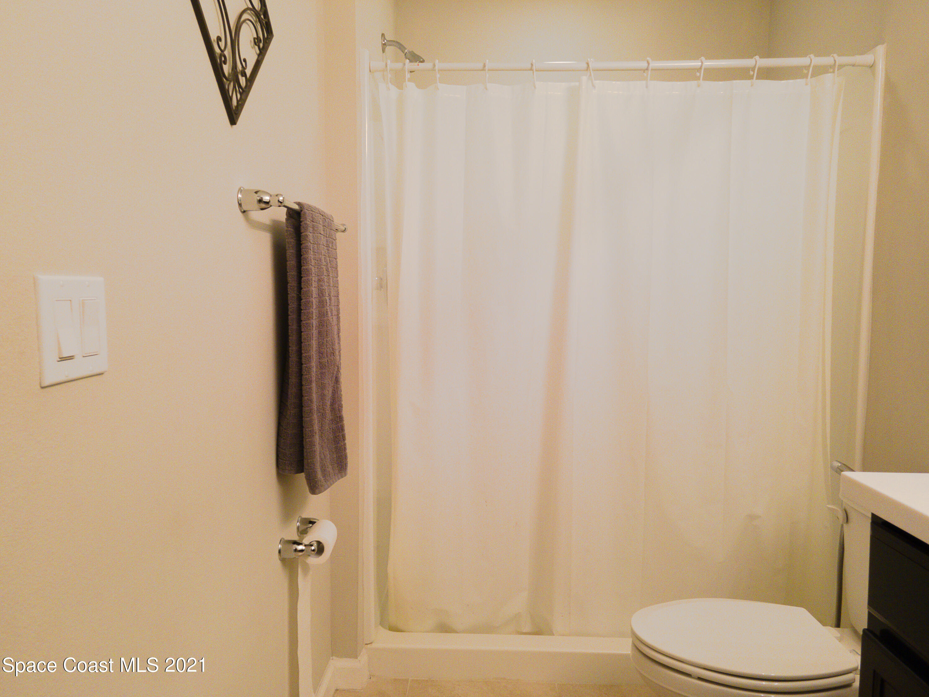 1525 Talbott Street Palm Bay, FL 32909 - Photo 26 of 31 Master Bathroom