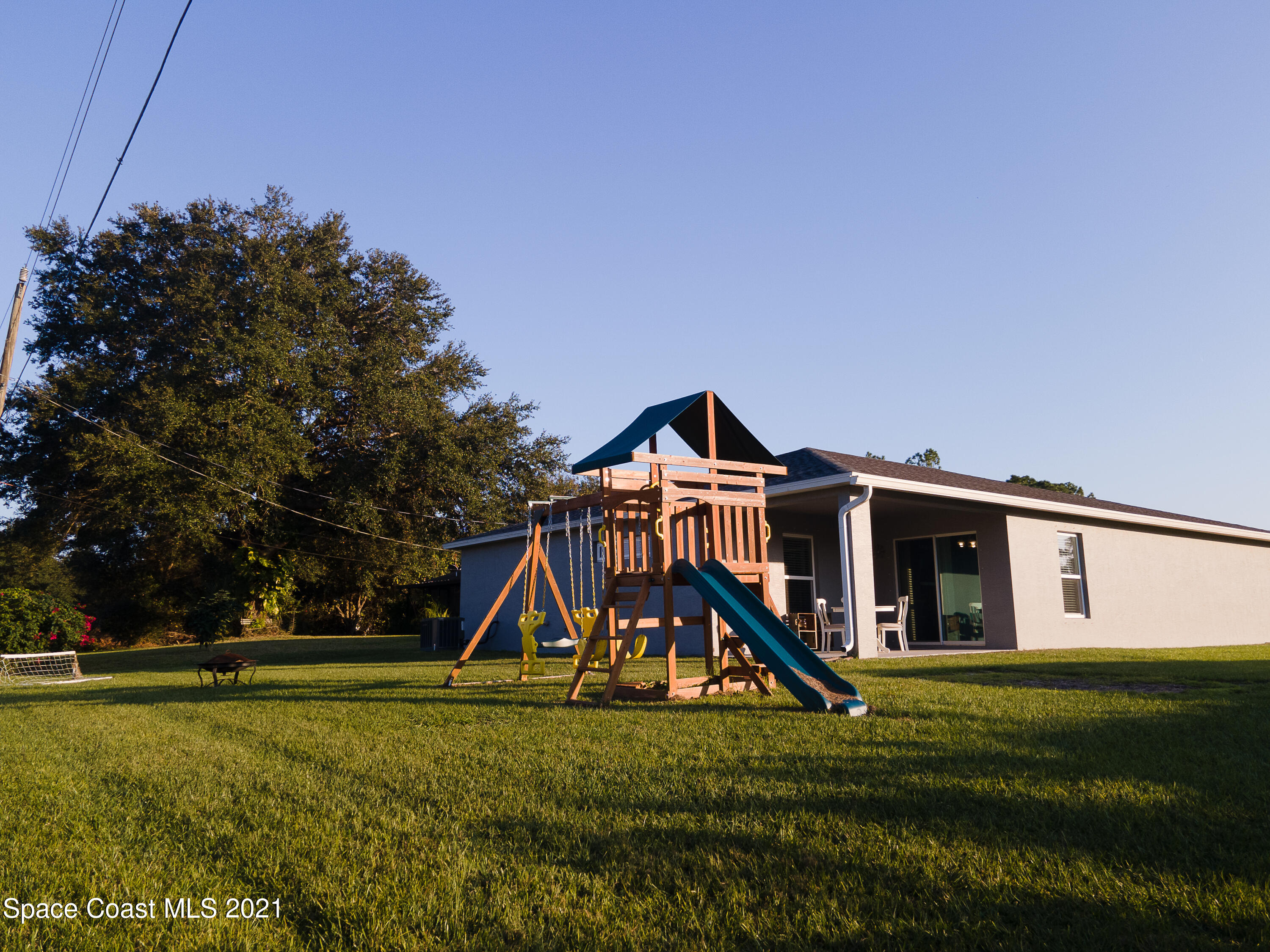 1525 Talbott Street Palm Bay, FL 32909 - Photo 30 of 31 Backyard