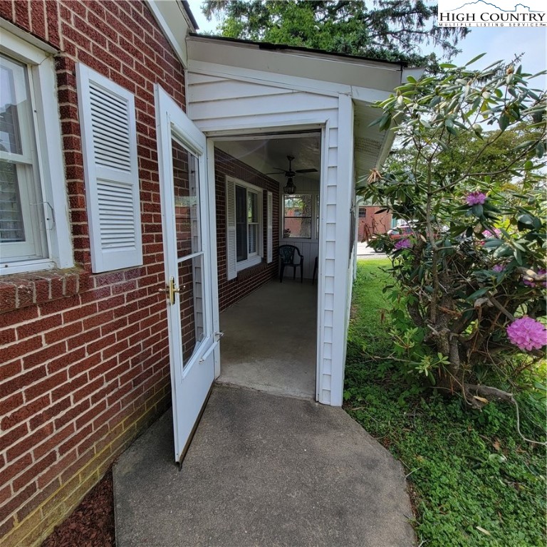 150 Spruce Street Boone, NC 28607 - Photo 1 of 43 Gallery Image 1