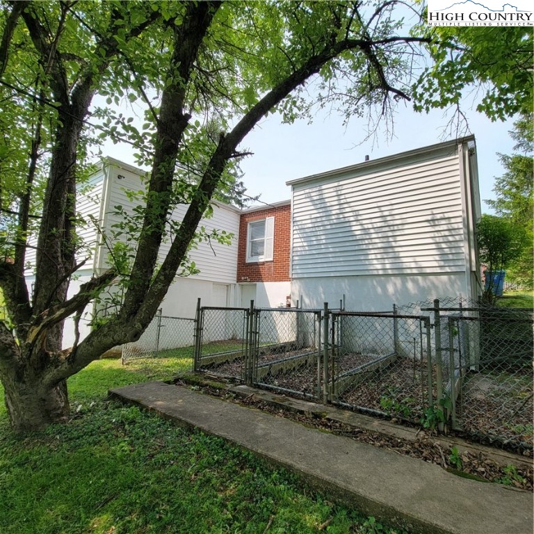 150 Spruce Street Boone, NC 28607 - Photo 40 of 43 Gallery Image 40