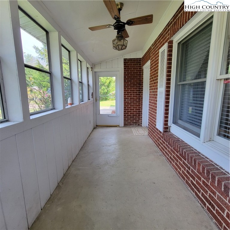 150 Spruce Street Boone, NC 28607 - Photo 7 of 43 Gallery Image 7