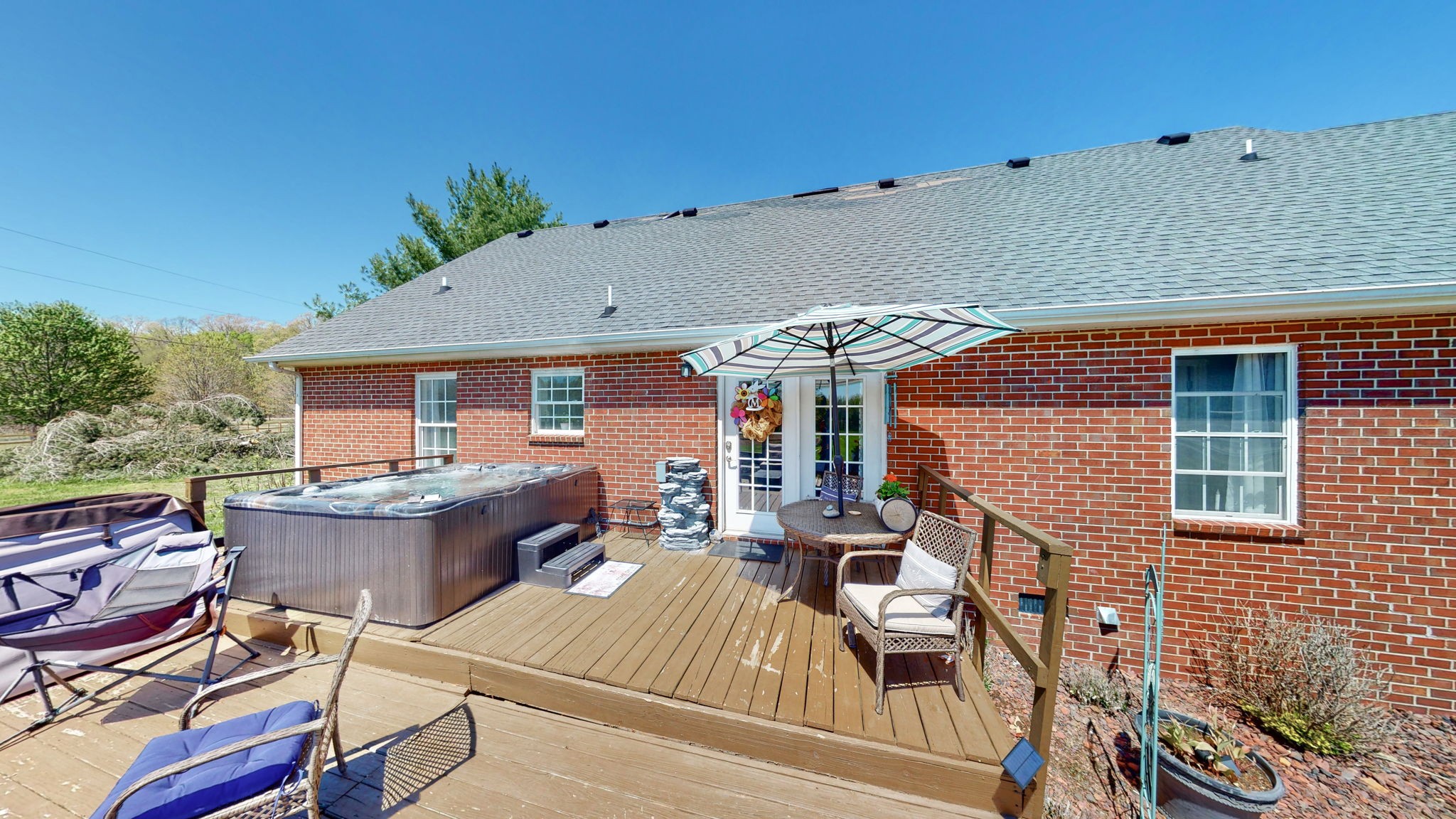 4211 Sandy Springs Road Springfield, TN 37172 - Photo 36 of 58 an outdoor space with furniture