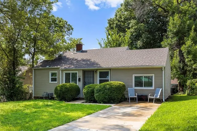 $159,995 | 2401 Haskell Avenue, Kansas City, KS 66104