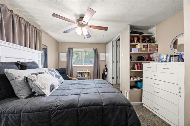 $159,995 | 2401 Haskell Avenue, Kansas City, KS 66104