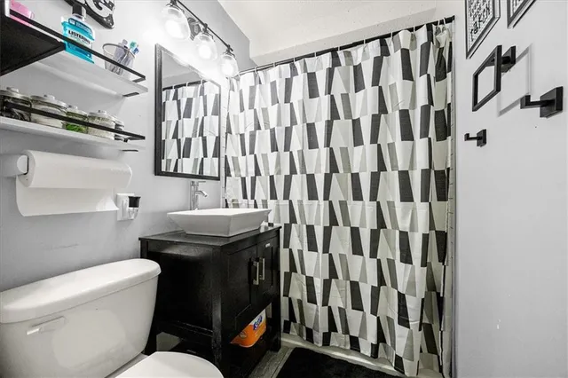 $159,995 | 2401 Haskell Avenue, Kansas City, KS 66104