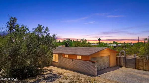 $360,000 | 10362 East Camino Quince, Tucson, AZ 85748