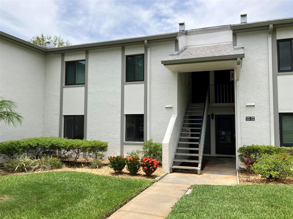 107 East Cypress Ct Unit 107  
