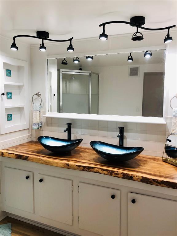 980 7th Street Northwest, Unit 72 Largo, FL 33770 - Photo 12 of 27