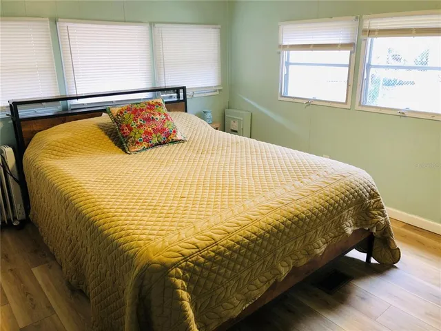 $49,000 | 980 7th Street Northwest, Unit 72, Largo, FL 33770