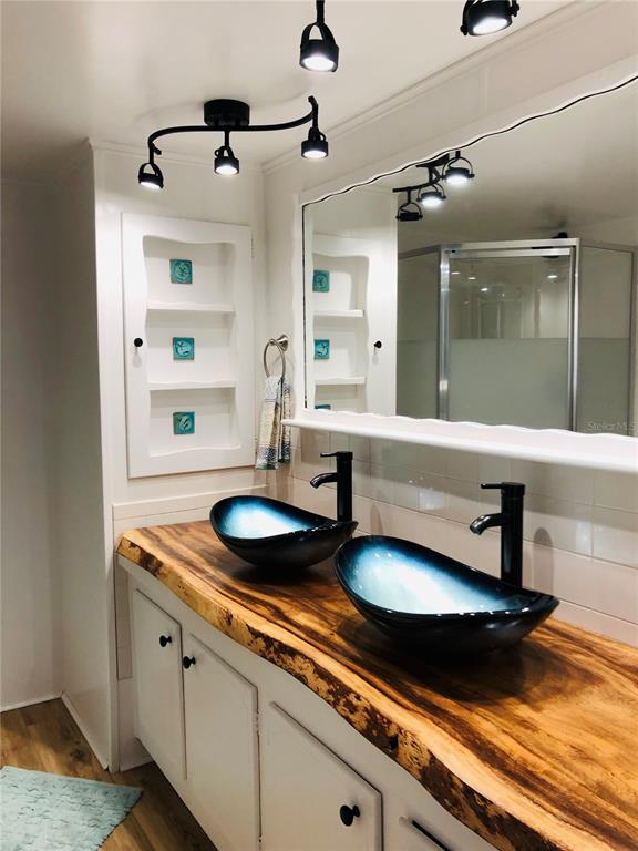 980 7th Street Northwest, Unit 72 Largo, FL 33770 - Photo 10 of 27