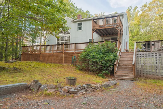 $969,000 | 25 Sawmill Lane, Ogunquit, ME 03907