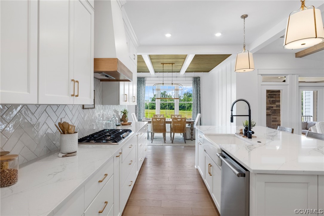 15124 Heaton Drive Midlothian, VA 23112 - Photo 17 of 49 a kitchen with a sink and appliances