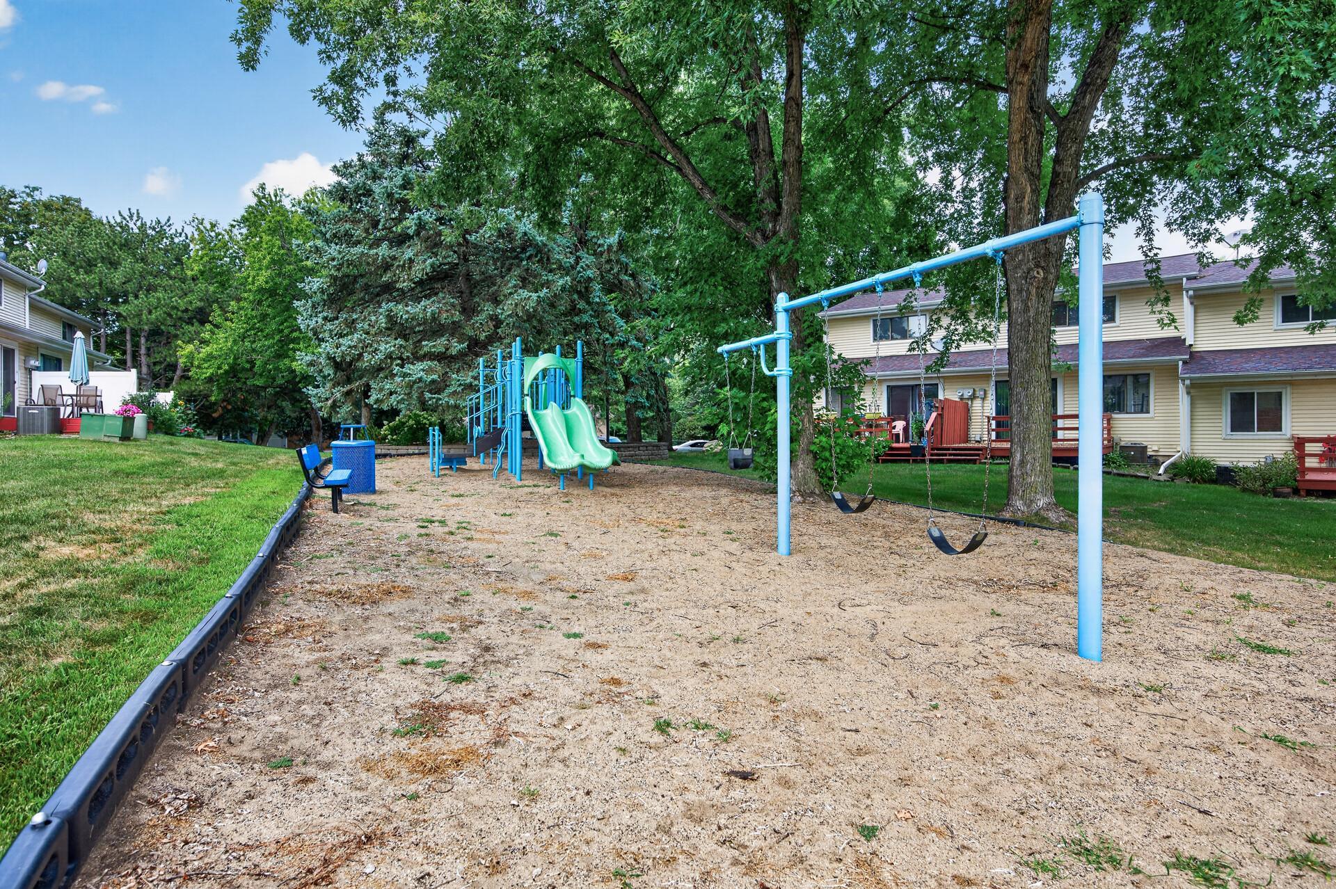 3215 Valley Ridge Drive, Unit 56 Eagan, MN 55121 - Photo 35 of 42 Gallery Image 35
