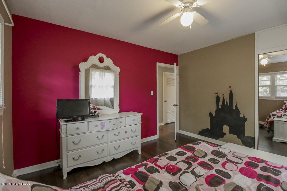 1908 Millgate Road Louisville, KY 40223 - Photo 30 of 42 0069