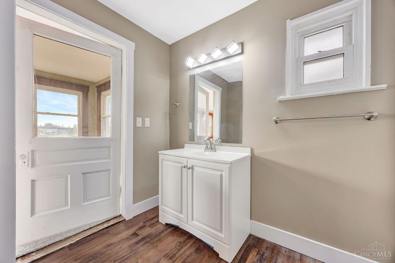 129 Pike Street Reading, OH 45215 - Photo 23 of 44