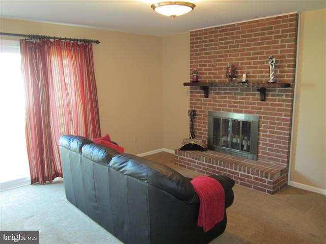 3 Heatherland Road Middletown, PA 17057 - Photo 4 of 24 Gallery Image 4