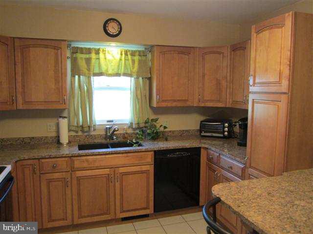 3 Heatherland Road Middletown, PA 17057 - Photo 6 of 24 Gallery Image 6