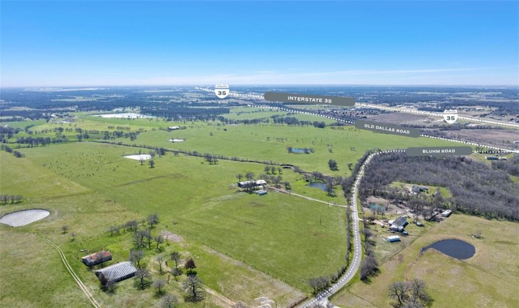 295 Bode Road Elm Mott, TX 76640 - Photo 7 of 8