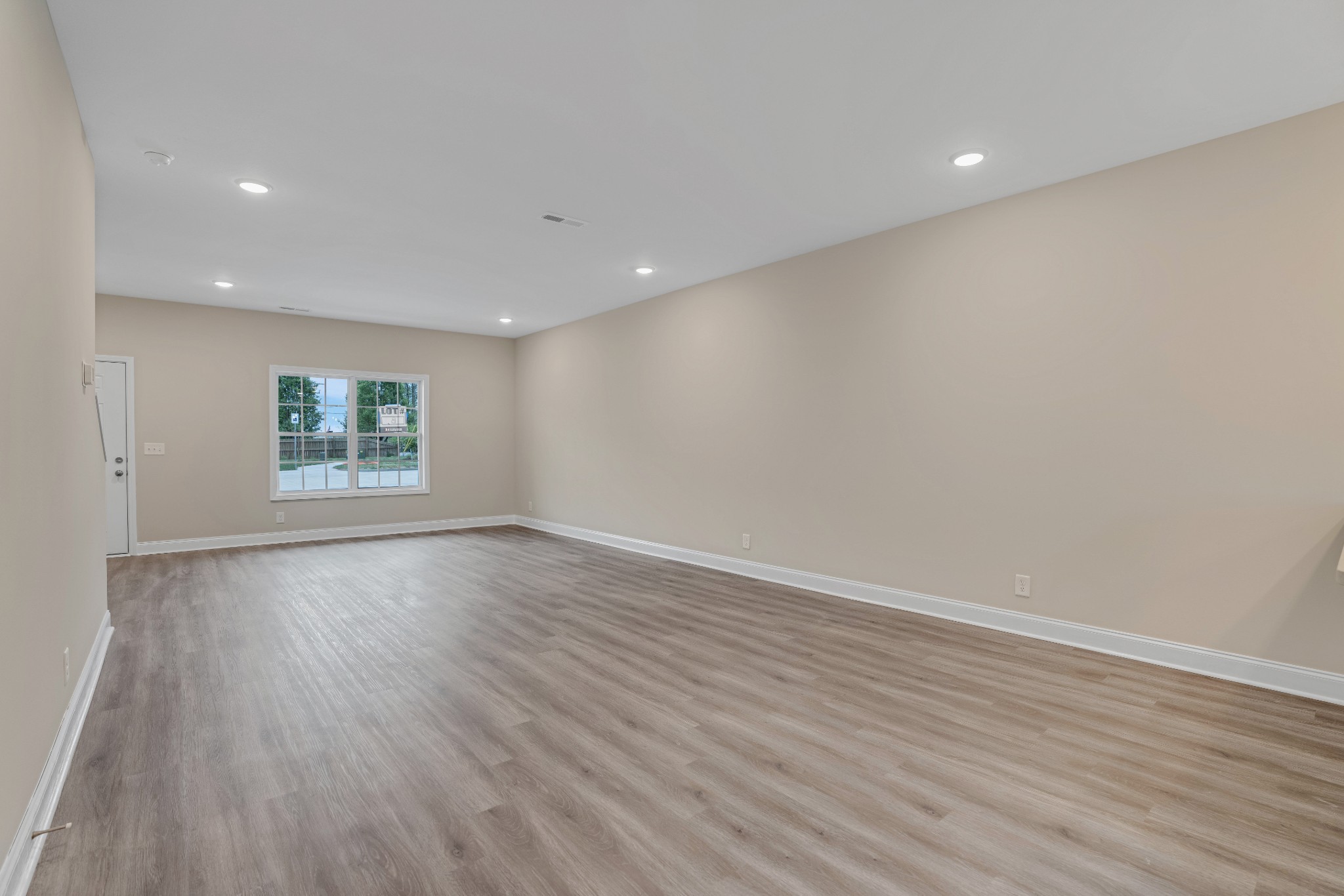 156 Excell Road, Unit 17 Clarksville, TN 37043 - Photo 7 of 29