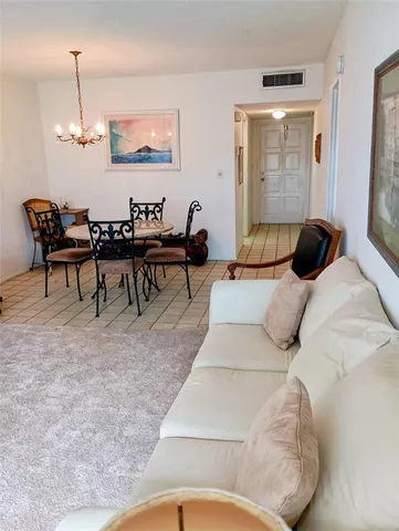 $1,400 | 3200 North Palm Aire Drive, Unit 105, Pompano Beach, FL 33069