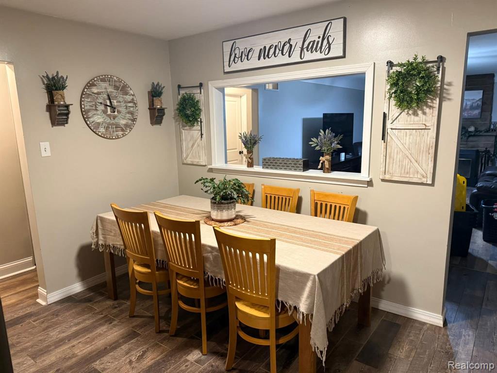 6123 North Seymour Road Flushing, MI 48433 - Photo 13 of 53