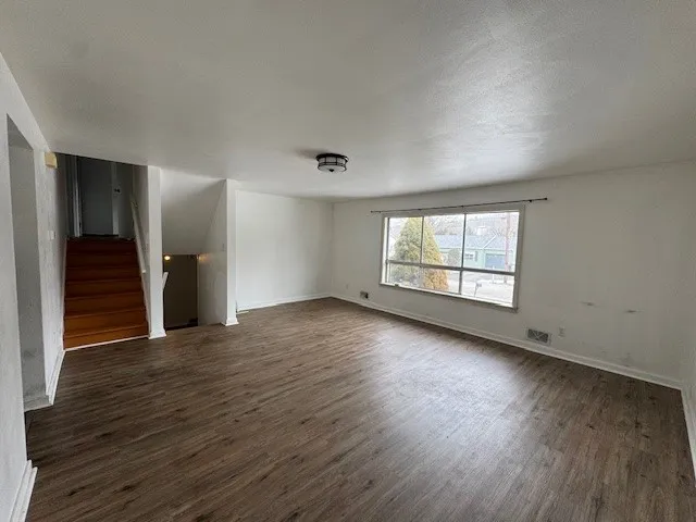 $2,200 | 812 Dickinson Drive, Vestal, NY 13850