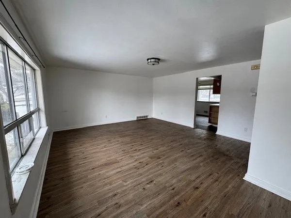 $2,200 | 812 Dickinson Drive, Vestal, NY 13850