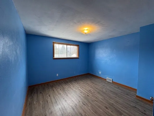 $2,200 | 812 Dickinson Drive, Vestal, NY 13850