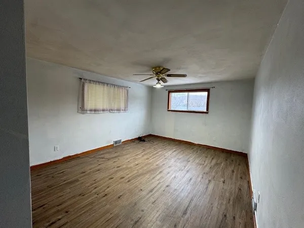 $2,200 | 812 Dickinson Drive, Vestal, NY 13850