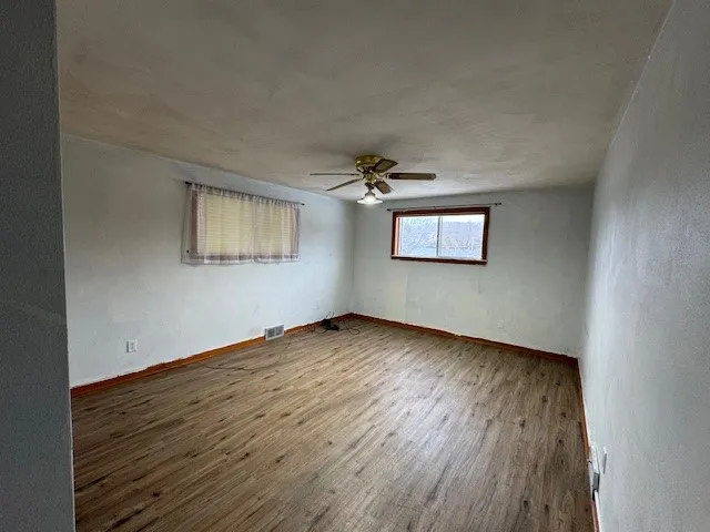 $2,200 | 812 Dickinson Drive, Vestal, NY 13850