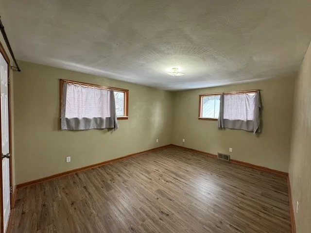 $2,200 | 812 Dickinson Drive, Vestal, NY 13850