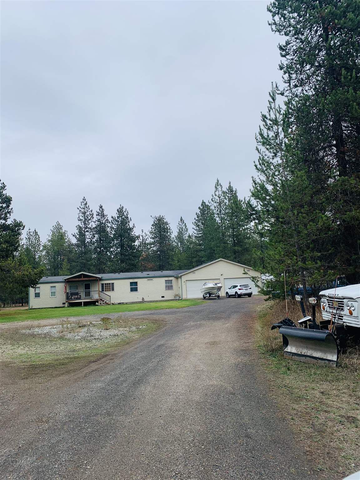 4160 Lyon And Moss Road Loon Lake, WA 99148 - Photo 1 of 37 Gallery Image 1