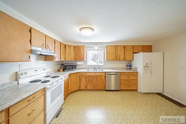 $380,000 | 950 North 3400 East, Ashton, ID 83420