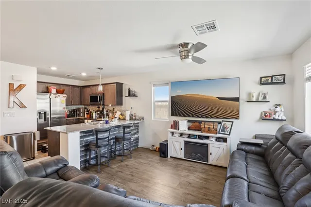 $365,000 | 2594 Canary Yellow Court, North Las Vegas, NV 89086