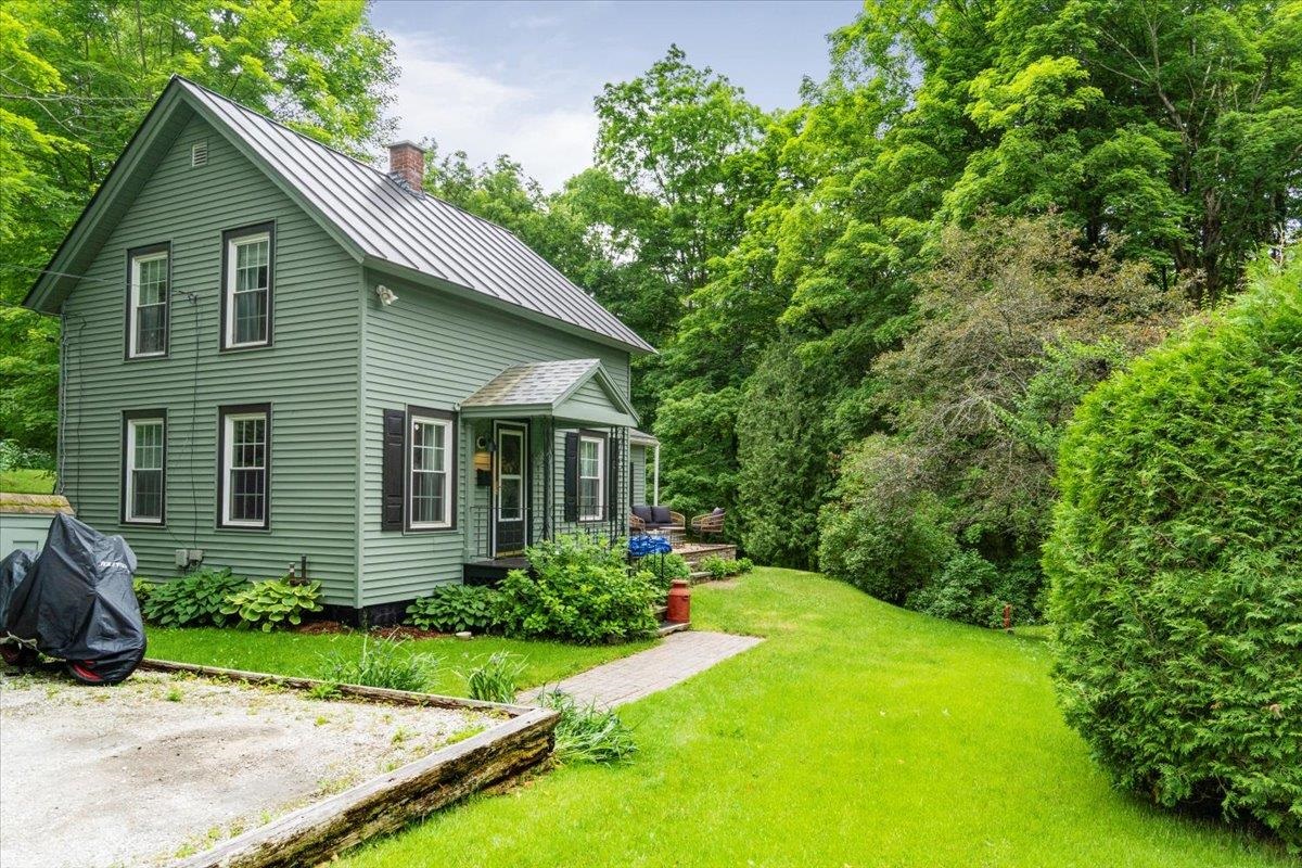 17 Bluff Street Proctor, VT 05765 - Photo 2 of 34 Gallery Image 2