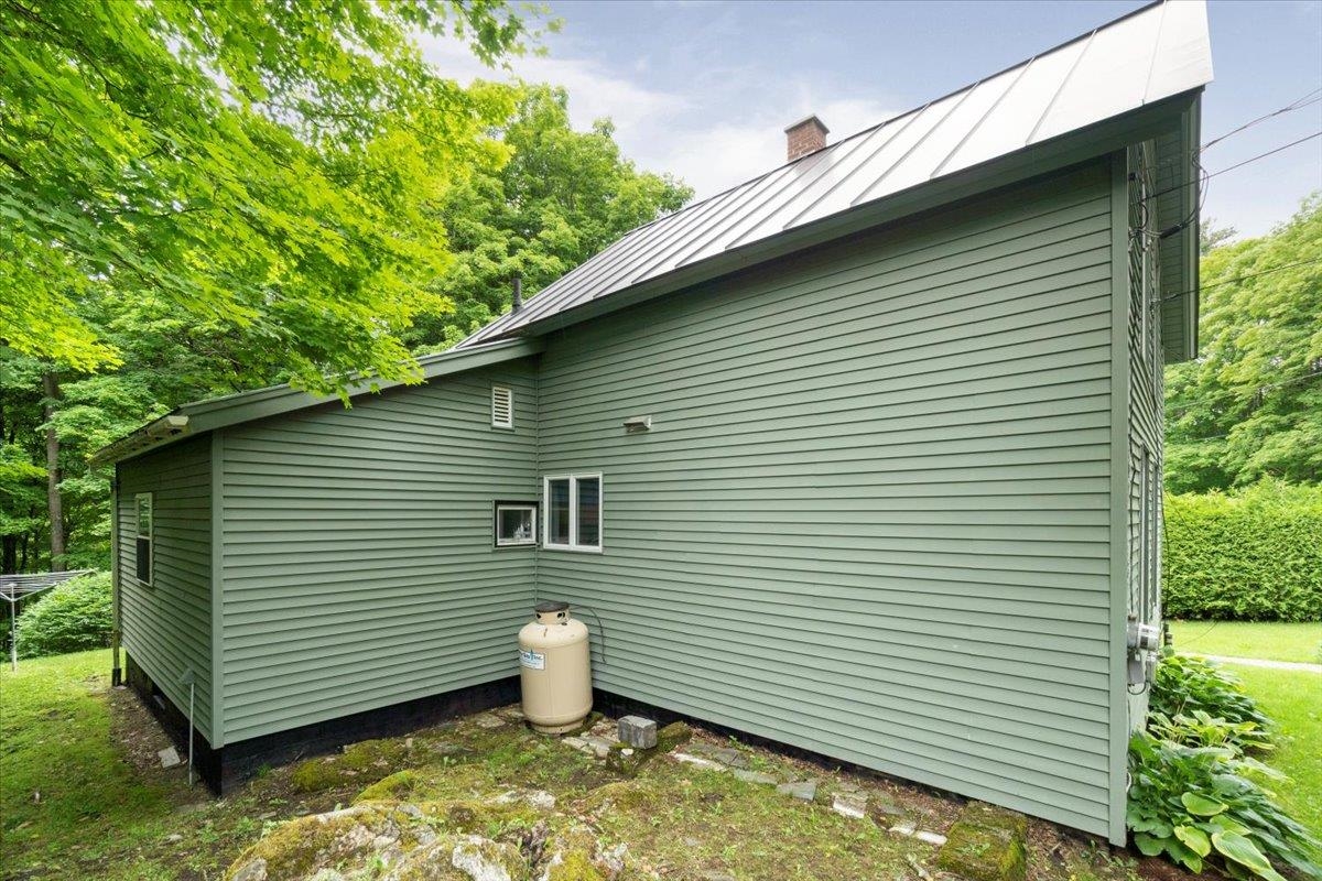 17 Bluff Street Proctor, VT 05765 - Photo 25 of 34 Gallery Image 25