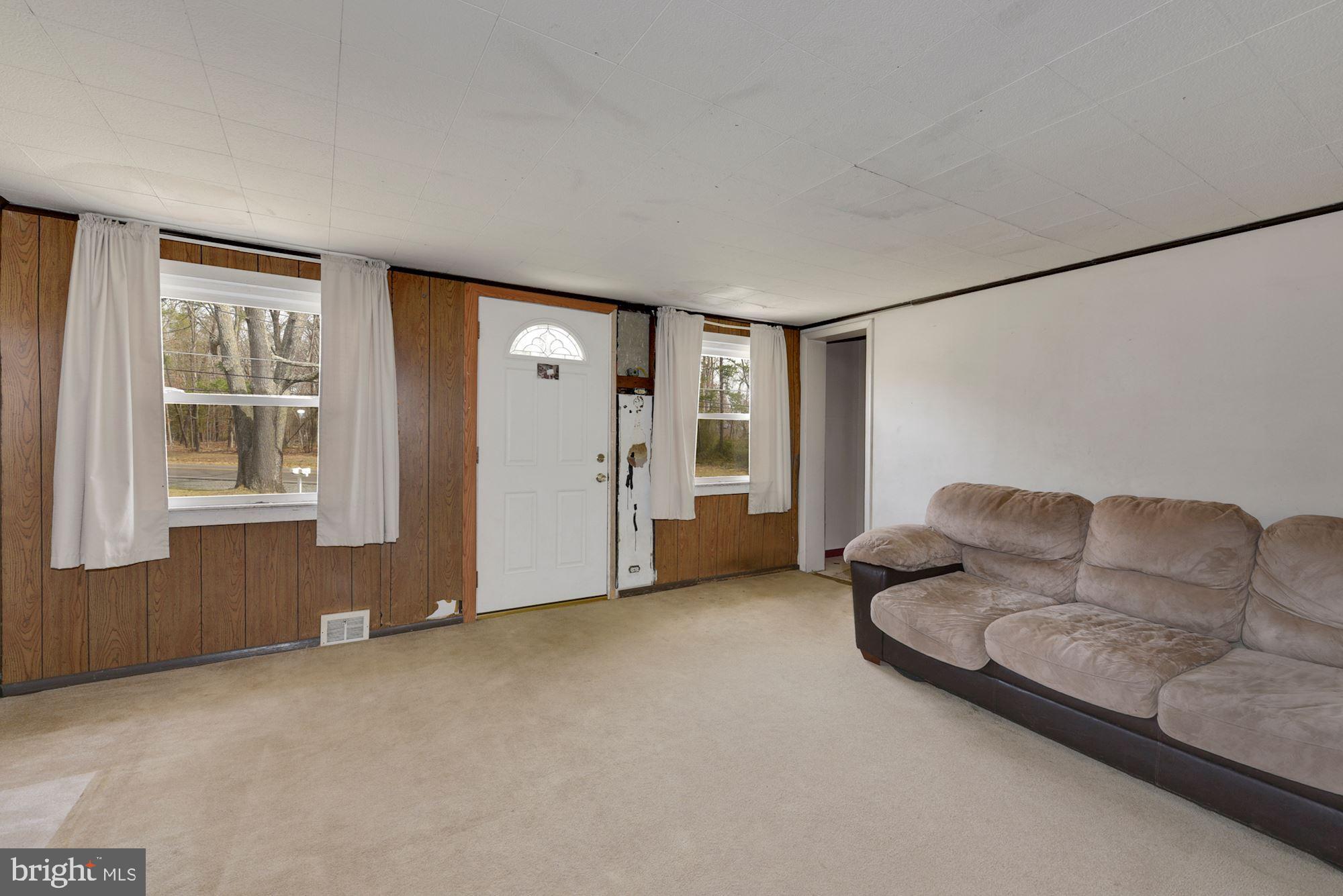 2506 Range Road Browns Mills, NJ 08015 - Photo 4 of 31 Gallery Image 4