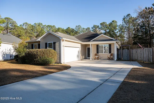 $325,000 | 320 Coralstone Court, Leland, NC 28451